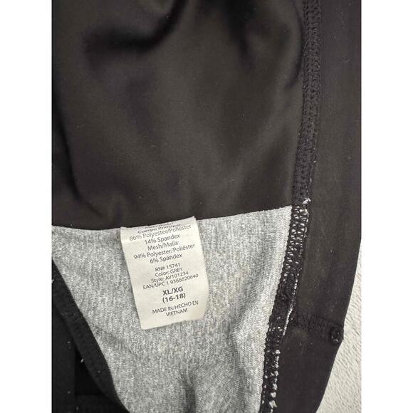 Zyia Yoga Wear Black & Gray Elastic Band Crisscross Straps Sports Bras Both XL - Picture 2 of 9